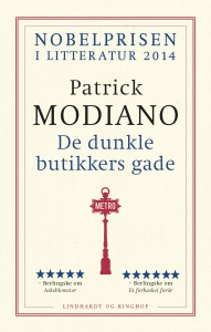 MODIANO_DE_DUNKLE_BUTIKKERS_forside_x.indd
