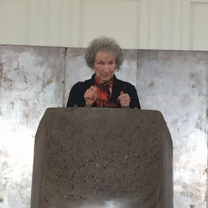 Margaret Atwood modtager tysk fredspris – vi var med